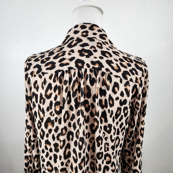 Ann Taylor Petite Leopard Print Tunic Size SP - Picture 6 of 7